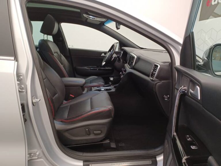 Kia Sportage 1.6 CRDi 136 ISG 4×2 DCT7 GT Line Premium - Image 12 (August 11, 2026)