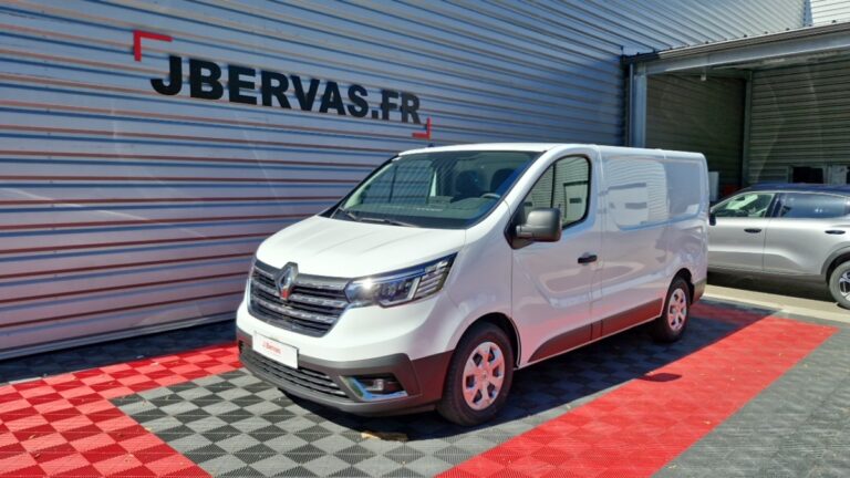 Renault Trafic E-TECH ELECTRIQUE FOURGON 3t ac22 advance - Image 01 (August 11, 2026)