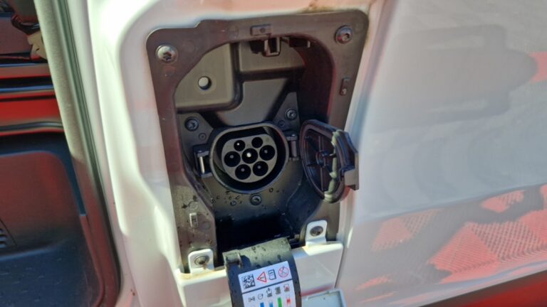 Renault Trafic E-TECH ELECTRIQUE FOURGON 3t ac22 advance - Image 11 (August 11, 2026)