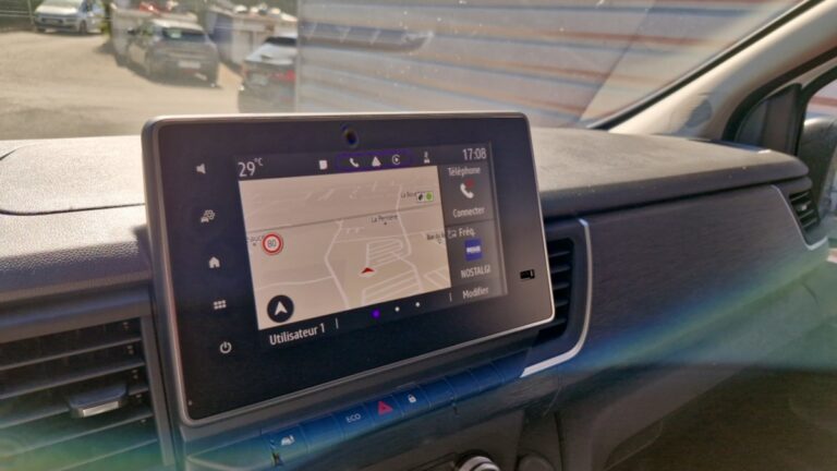 Renault Trafic E-TECH ELECTRIQUE FOURGON 3t ac22 advance - Image 15 (August 11, 2026)