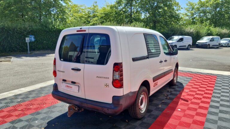 Peugeot Partner CABINE APPROFONDIE 1.6 BLUEHDI 100 4X4 DANGEL - Image 04 (August 11, 2026)