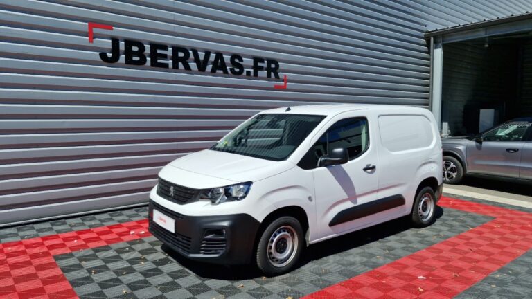 Peugeot Partner FOURGON STANDARD 650 KG BLUEHDI 75 BVM5 PREMIUM - Image 01 (August 11, 2026)