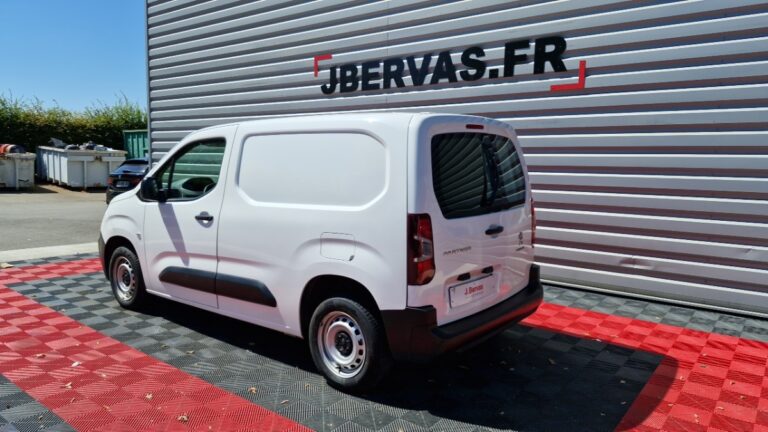 Peugeot Partner FOURGON STANDARD 650 KG BLUEHDI 75 BVM5 PREMIUM - Image 05 (August 11, 2026)