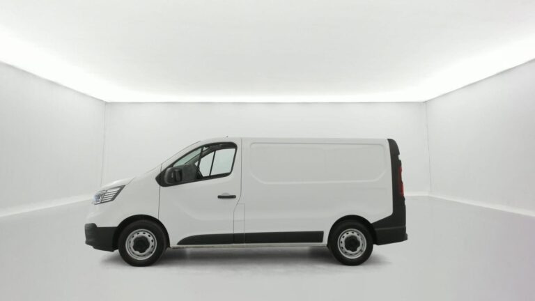 Renault Trafic Fg VUL BLUE DCI 130 3T GSR2 ADVANCE 4p - Image 02 (August 11, 2026)