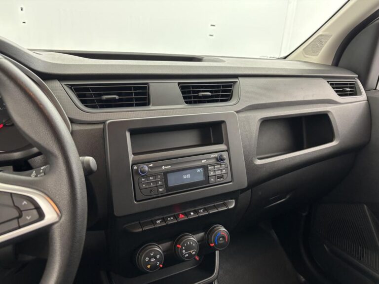 Renault Express Van BLUE DCI 95 – 22 CONFORT - Image 11 (August 11, 2026)