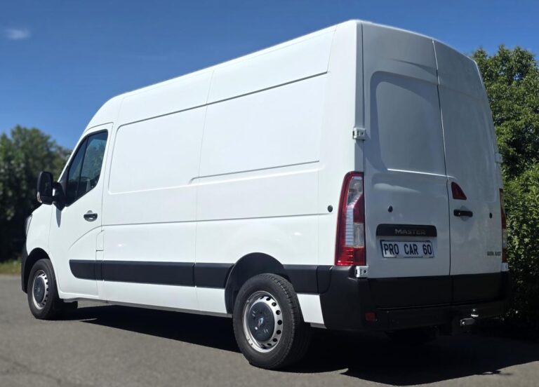 Renault Master 2° Main 2.3 B dci 135cv Grand Confort - Image 03 (August 11, 2026)