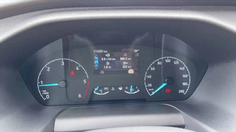 Ford Transit Custom Fourgon VU 2.0 TDCi EcoBlue 185 Sport - Image 12 (August 11, 2026)