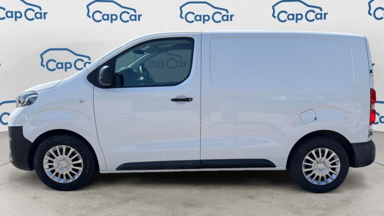 Toyota PROACE 1.5 D-4D 120 Dynamic – 3 places - Image 02 (August 11, 2026)