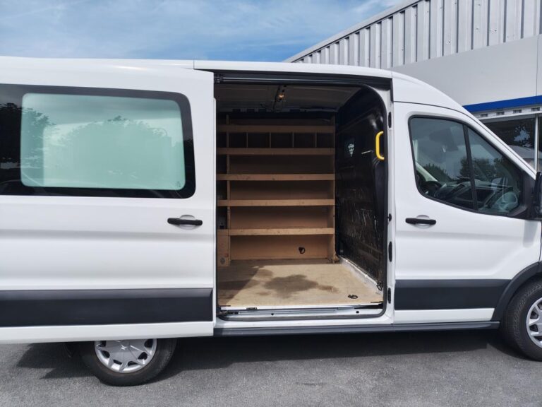 Ford Transit 2T 2.0 TDCI 130 ch BVA - Image 06 (August 28, 2026)