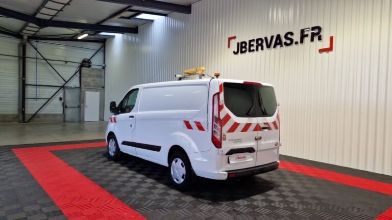 Ford Transit Custom 300 2.0 ECOBLUE 130 SS BVA TREND - Image 03 (August 28, 2026)