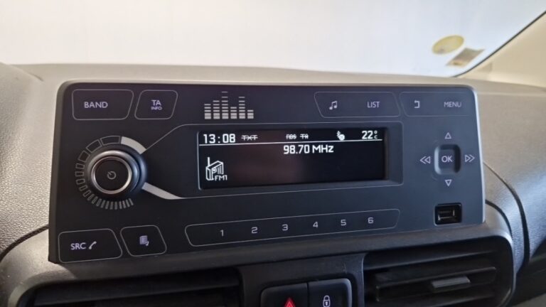 Citroën Berlingo VAN M 650 BLUEHDI 100 SS BVM5 CLUB - Image 15 (August 28, 2026)