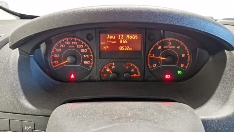 Peugeot Boxer TOLE 335 BLUEHDI 120 SS PREMIUM - Image 20 (August 28, 2026)