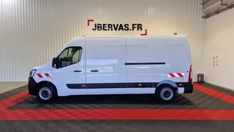 Renault Master trac f3500 blue dci 135 grand confort - Image 02 (August 28, 2026)