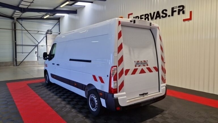 Renault Master trac f3500 blue dci 135 grand confort - Image 03 (August 28, 2026)