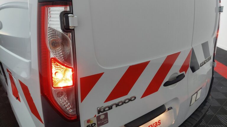 Renault Kangoo Express BLUE DCI 95 GRAND CONFORT - Image 20 (August 28, 2026)