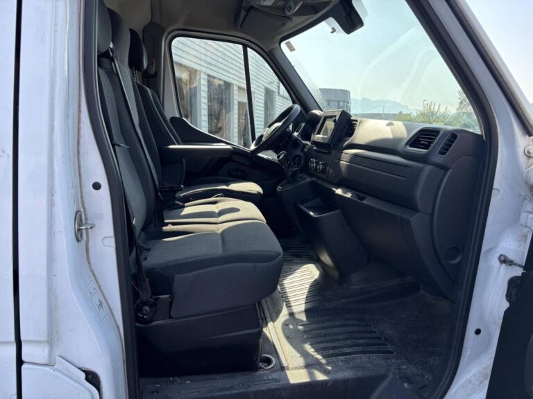 Renault Master 2.3 136 13325€ HT - Image 14 (August 28, 2026)