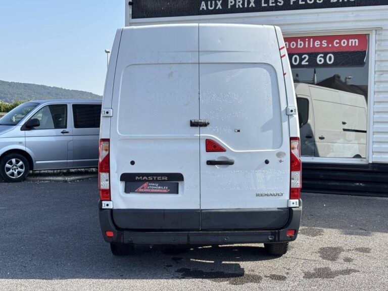 Renault Master 2.3 136 13325€ HT - Image 05 (August 28, 2026)