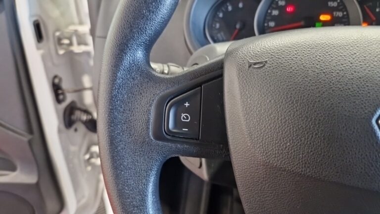 Renault Kangoo Express BLUE DCI 95 GRAND CONFORT - Image 17 (September 1, 2026)
