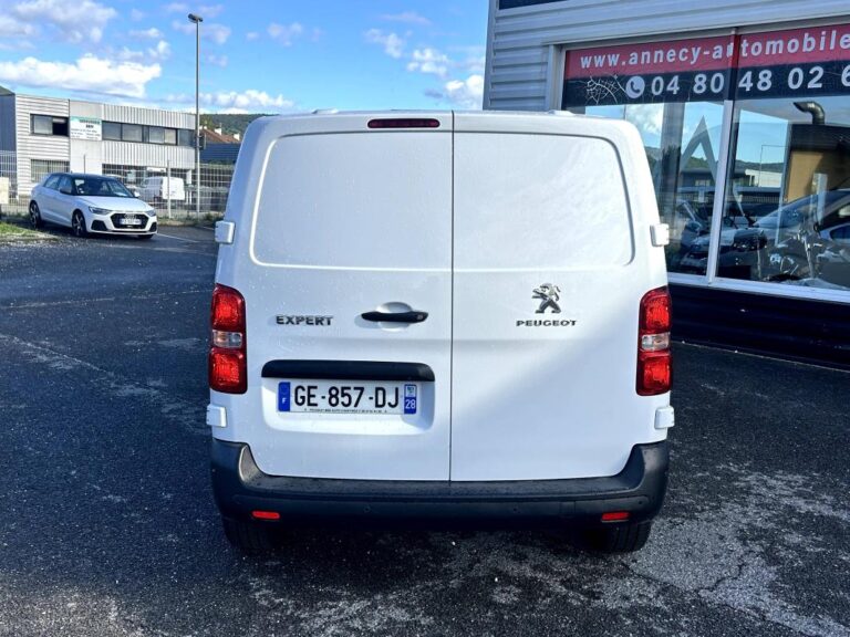 Peugeot Expert 2.0L BlueHDi 180cv Asphalt EAT8 - Image 05 (September 1, 2026)