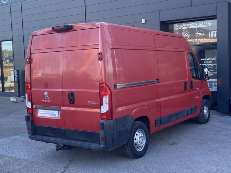 Peugeot Boxer II BLUEHDI 160 S&S PREMIUM 333 - Image 03 (September 2, 2026)