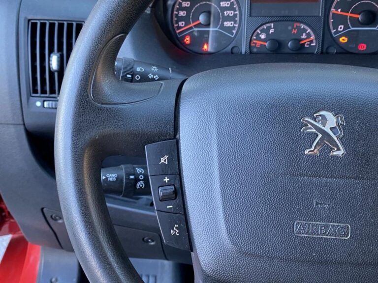 Peugeot Boxer II BLUEHDI 160 S&S PREMIUM 333 - Image 06 (September 2, 2026)