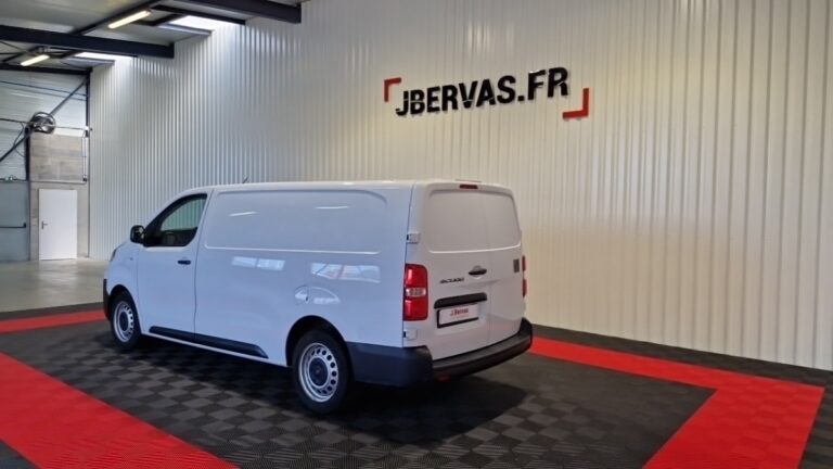 Fiat Scudo BLUEHDI 145 XL SS EAT8 - Image 03 (September 3, 2026)