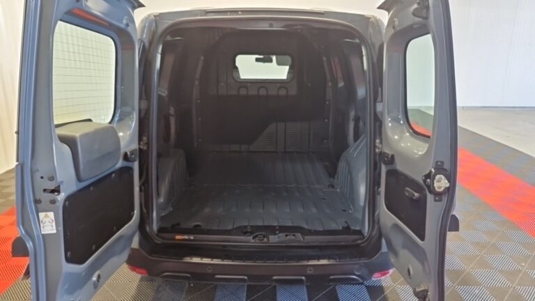 Renault Express Van BLUE DCI 75 CONFORT - Image 06 (September 3, 2026)