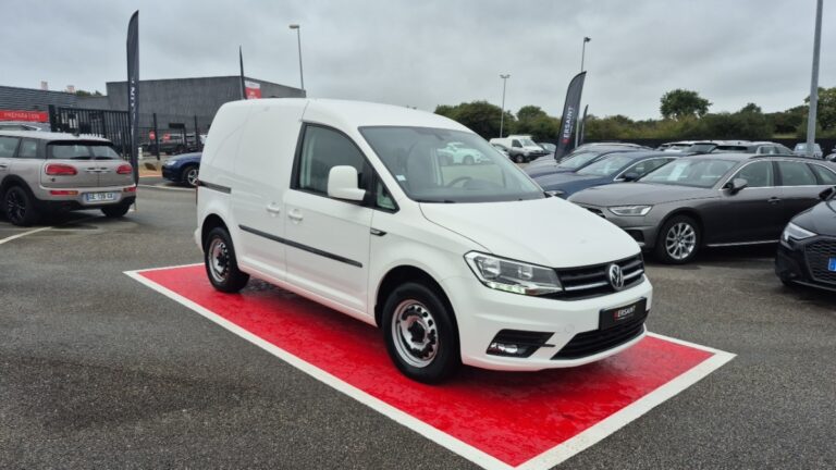Volkswagen Caddy Van 1.0 TSI 102 BVM5 BUSINESS LINE PLUS - Image 03 (September 3, 2026)