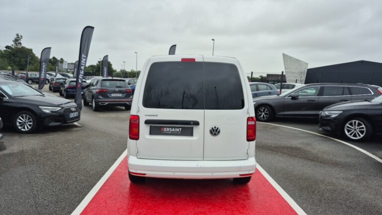 Volkswagen Caddy Van 1.0 TSI 102 BVM5 BUSINESS LINE PLUS - Image 06 (September 3, 2026)
