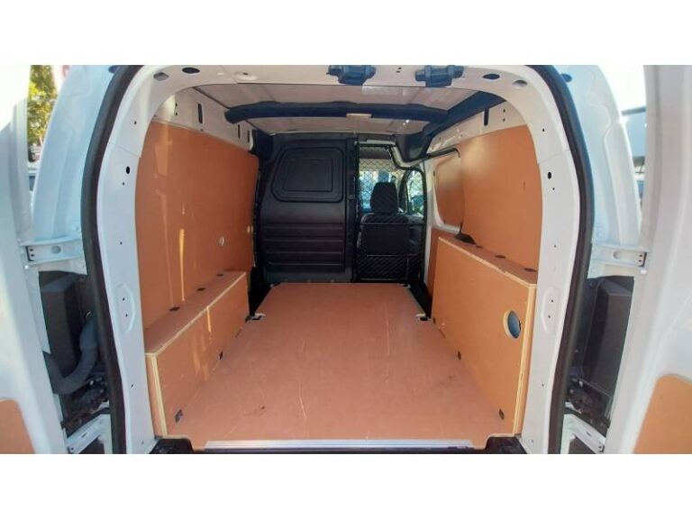 Renault Kangoo Van BLUE DCI 95 GRAND CONFORT SESAME OUVRE TOI – 22 - Image 13 (September 4, 2026)
