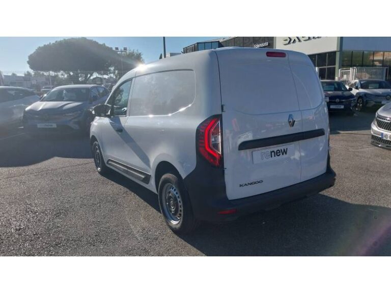Renault Kangoo Van BLUE DCI 95 GRAND CONFORT SESAME OUVRE TOI – 22 - Image 04 (September 4, 2026)