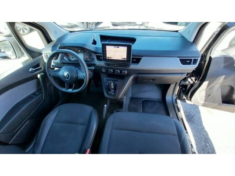 Renault Kangoo Van BLUE DCI 95 EXTRA – 22 - Image 11 (September 4, 2026)