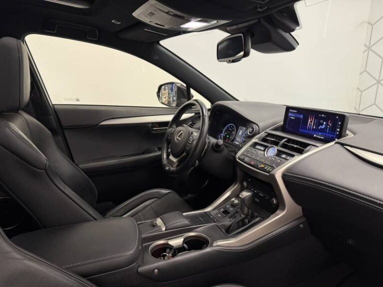 Lexus NX 300h 4WD F SPORT Executive - Image 12 (September 4, 2026)