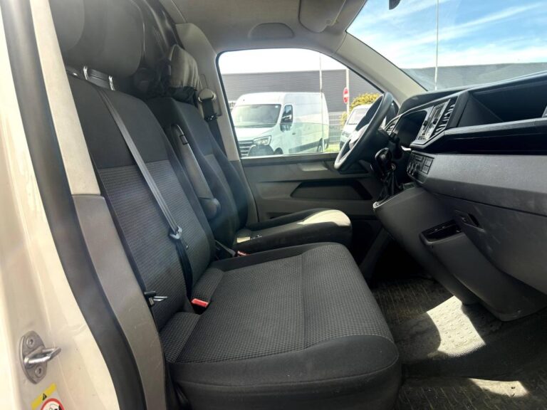 Volkswagen Transporter Fg T6.1 2.0 TDI 150ch Business DSG7 - Image 08 (September 5, 2026)